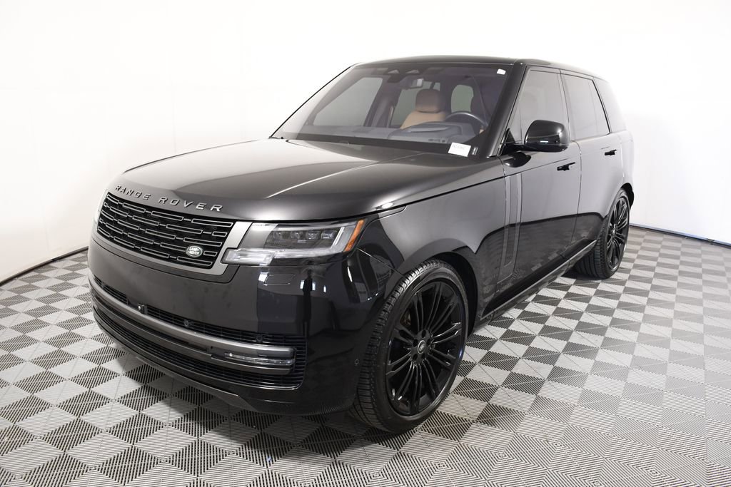 Used 2023 Land Rover Range Rover SE AWD/4WD image 1