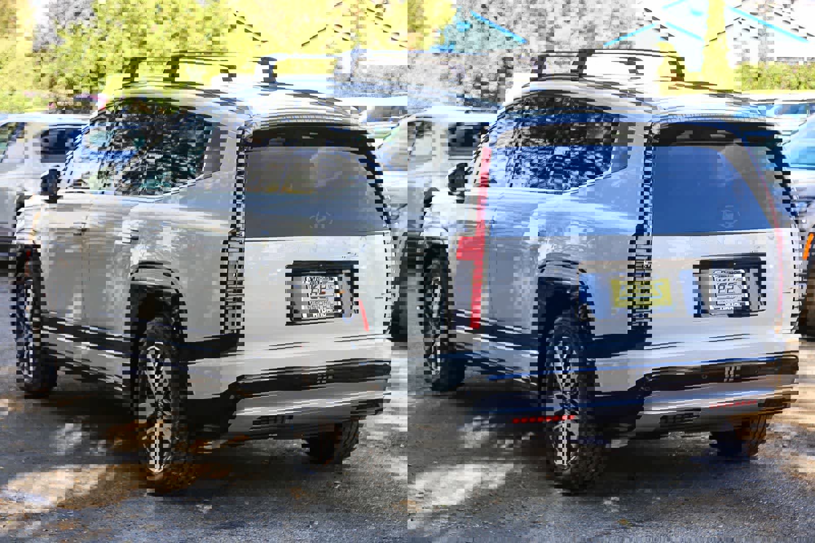 New 2026 Hyundai Ioniq 9 SEL image 8