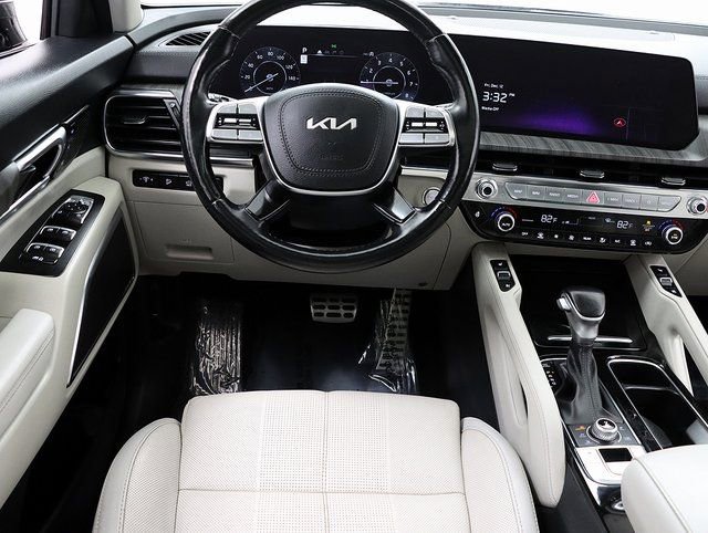 Used 2024 Kia Telluride SX image 14