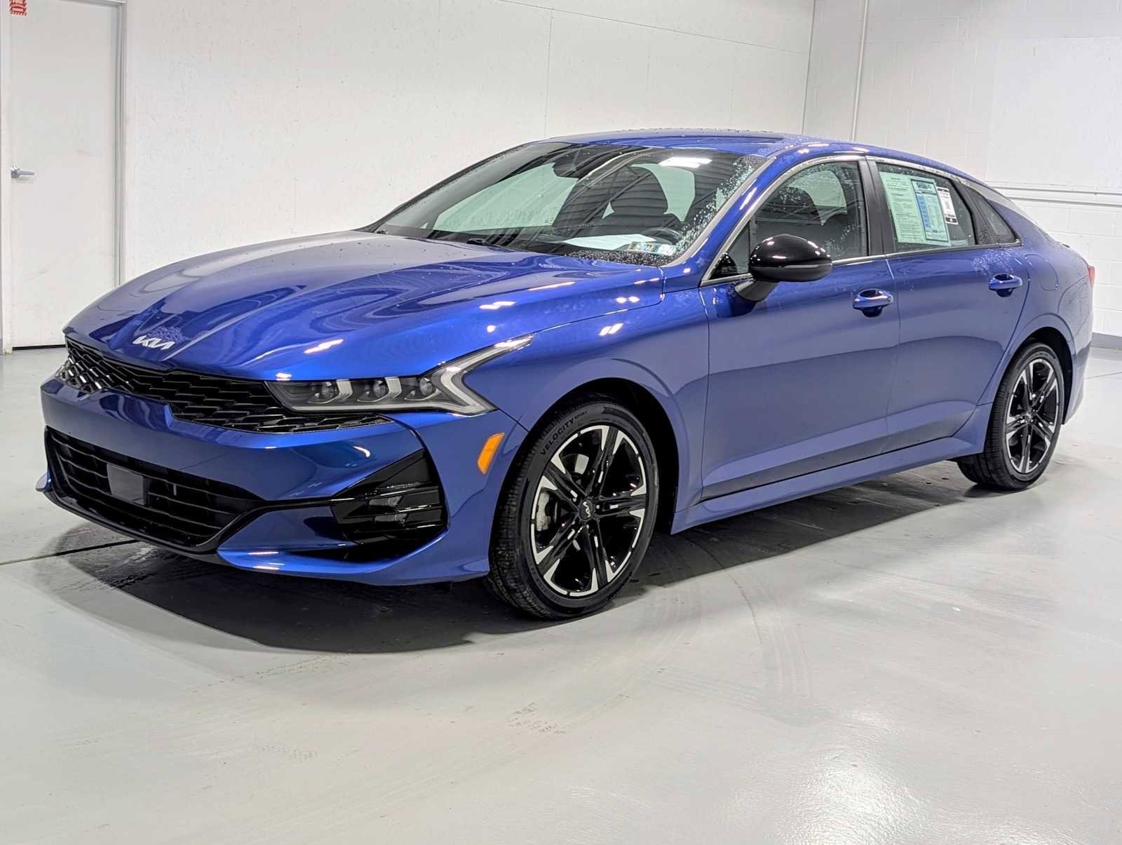 Used 2023 Kia K5 GT-Line w/ GT-Line Premium Package image 1