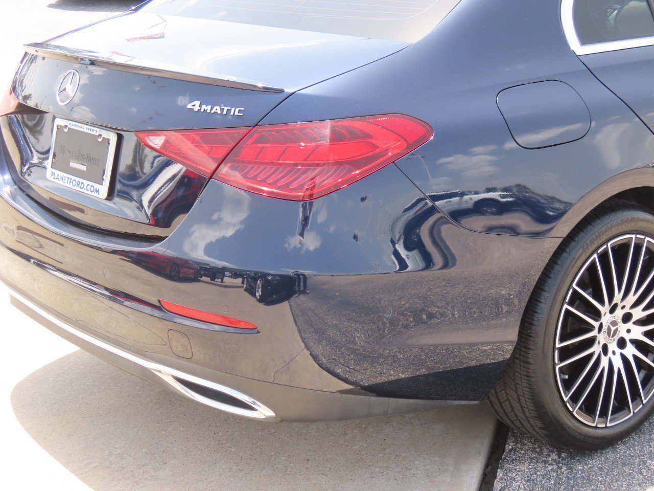 Used 2023 Mercedes-Benz C 300 4MATIC Sedan image 12