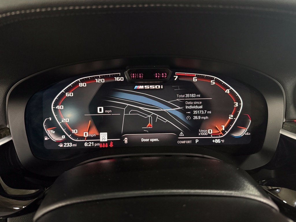 Used 2023 BMW M550i xDrive w/ Executive Package AWD/4WD image 40