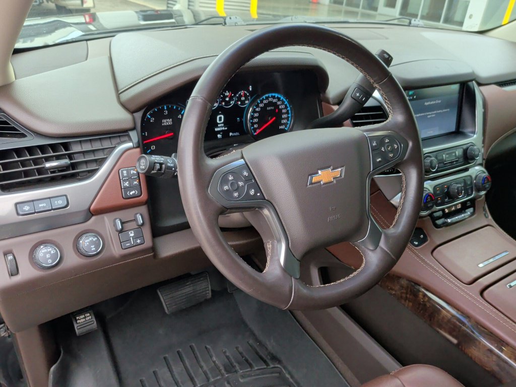Used 2020 Chevrolet Suburban Premier w/ Max Trailering Package AWD/4WD image 15