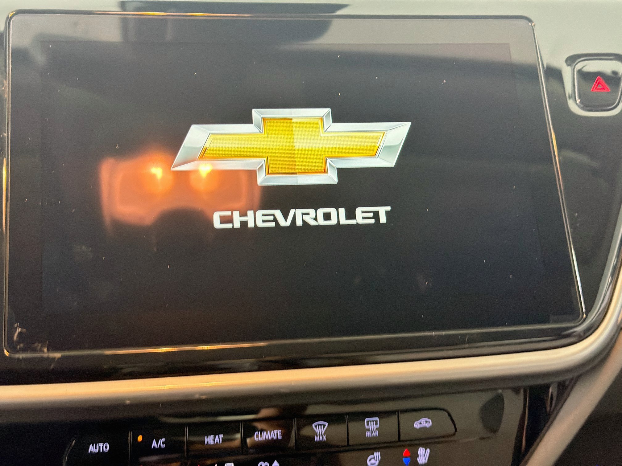 Used 2023 Chevrolet Bolt EUV Premier w/ Sun & Sound Package FWD image 19