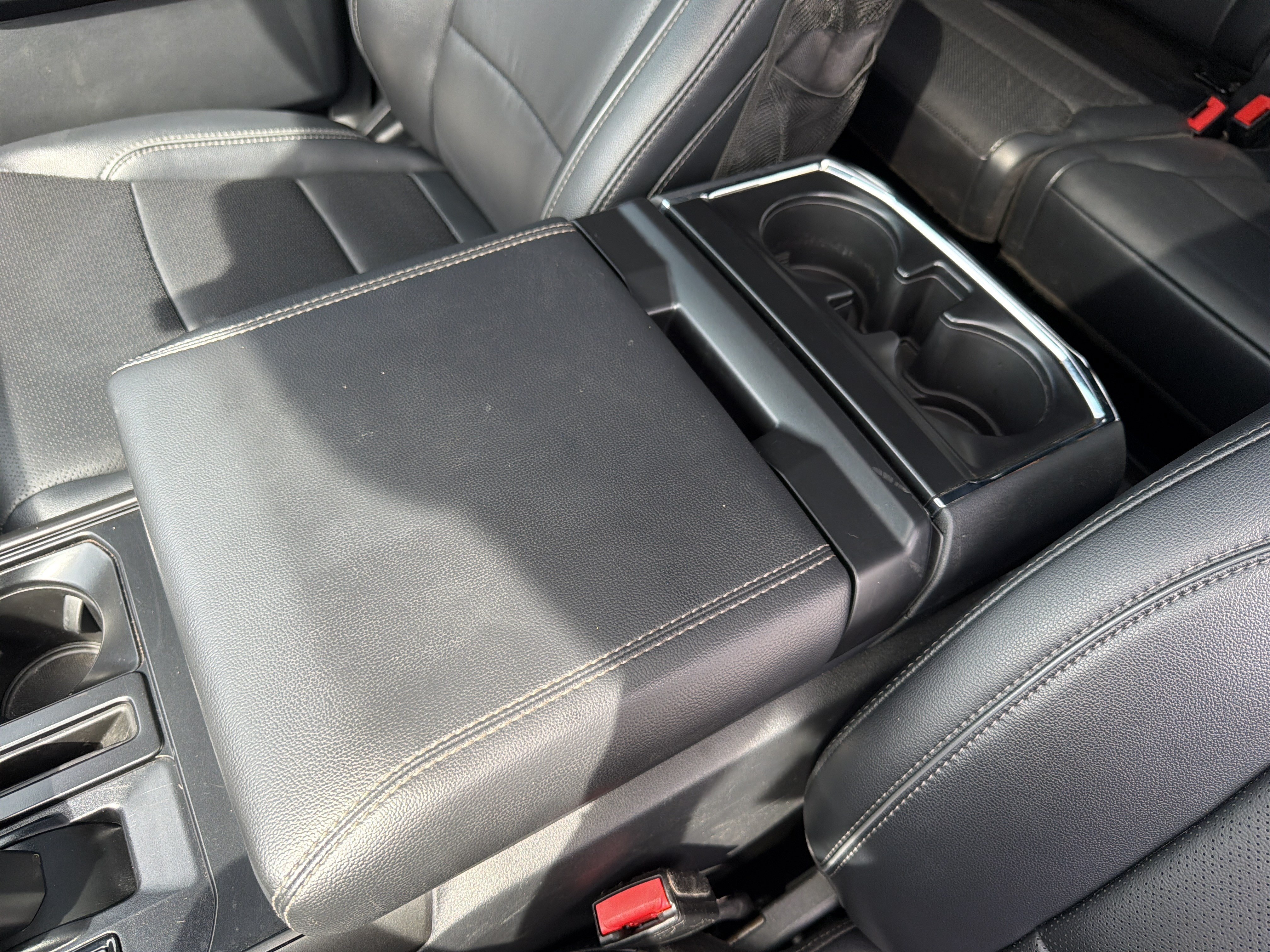 Used 2025 Ford F150 Lariat w/ Equipment Group 501A Mid AWD/4WD image 38