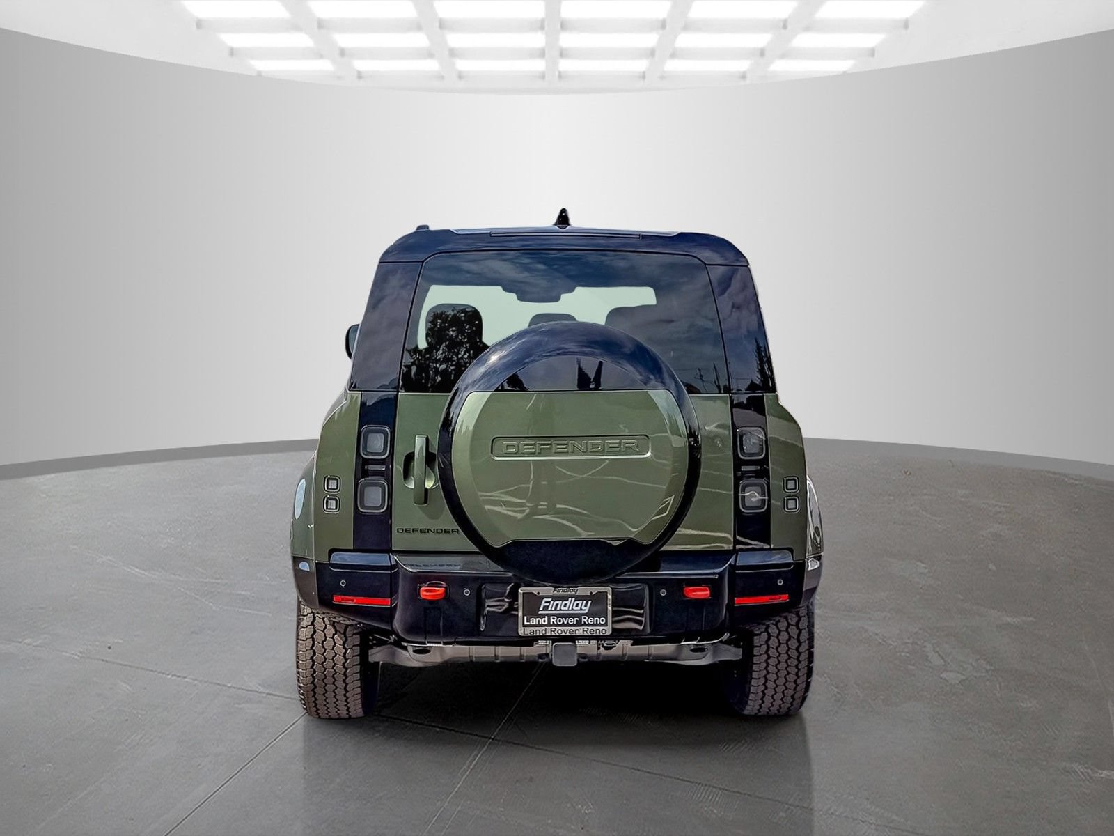New 2026 Land Rover Defender 110 X AWD/4WD image 4