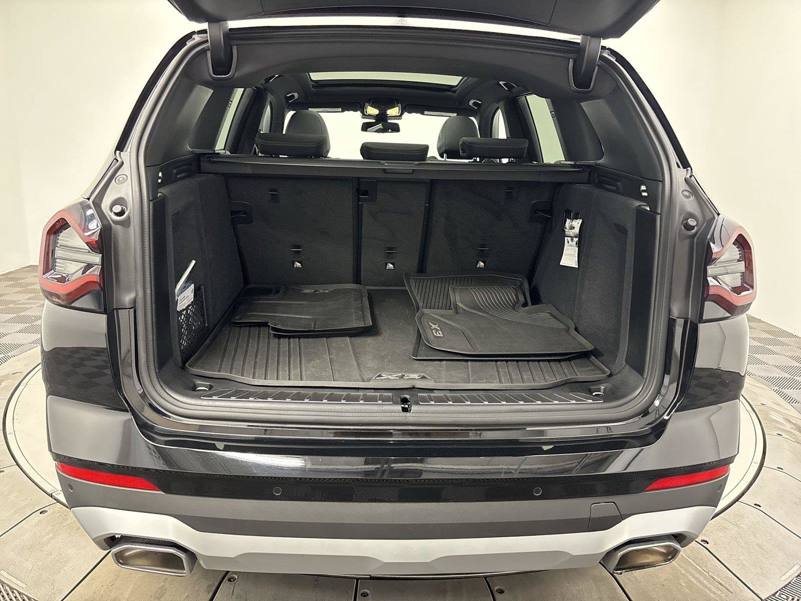 Used 2024 BMW X3 xDrive30i w/ Premium Package AWD/4WD image 21