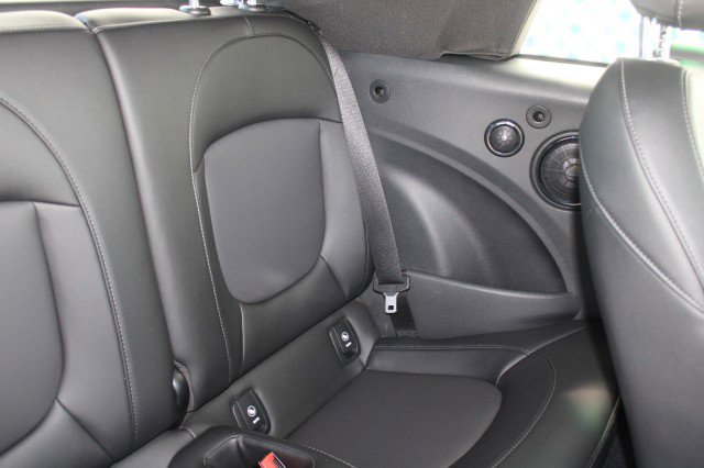 Used 2019 MINI Cooper S w/ Premium Package image 25