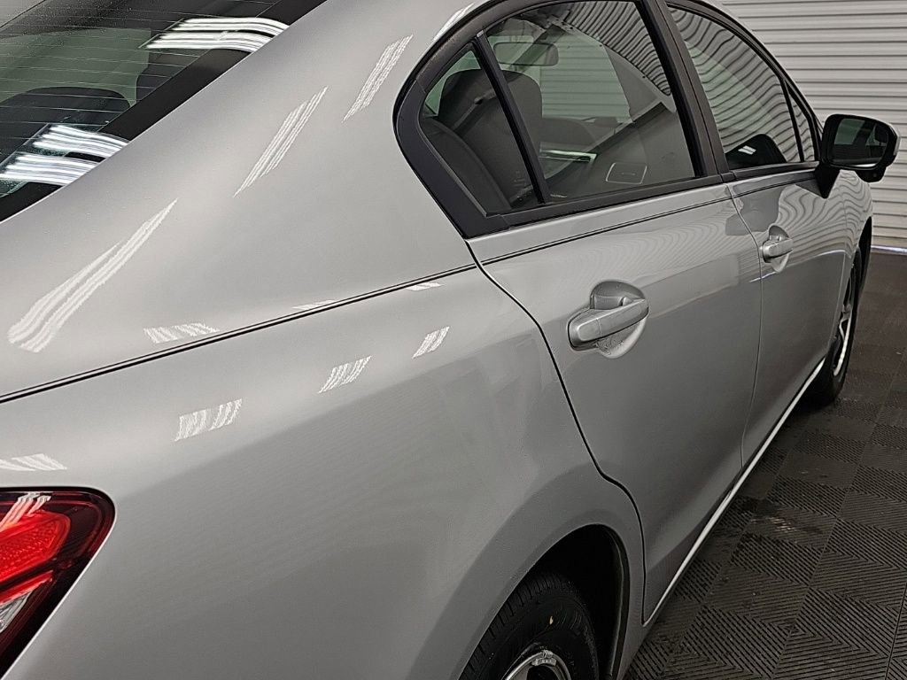 Used 2015 Honda Civic SE image 9