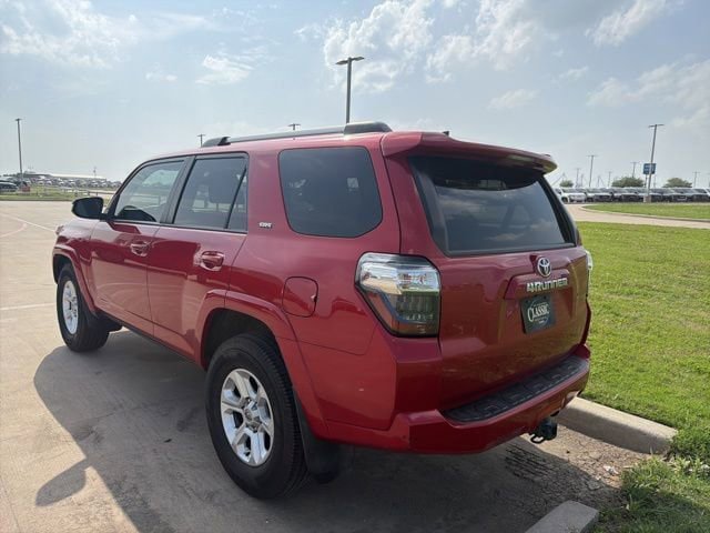 Used 2022 Toyota 4Runner SR5 RWD image 6