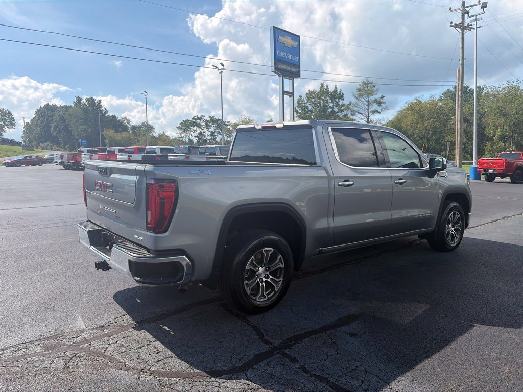 Used 2025 GMC Sierra 1500 SLT AWD/4WD image 10