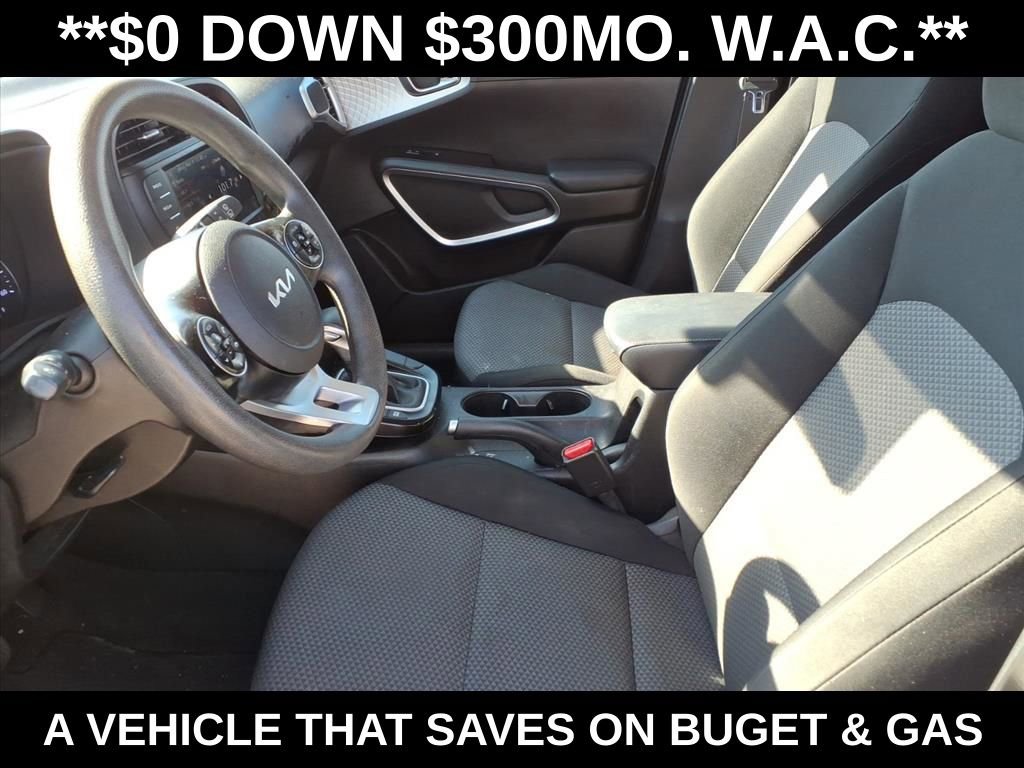 Used 2022 Kia Soul LX w/ Technology Package FWD image 14