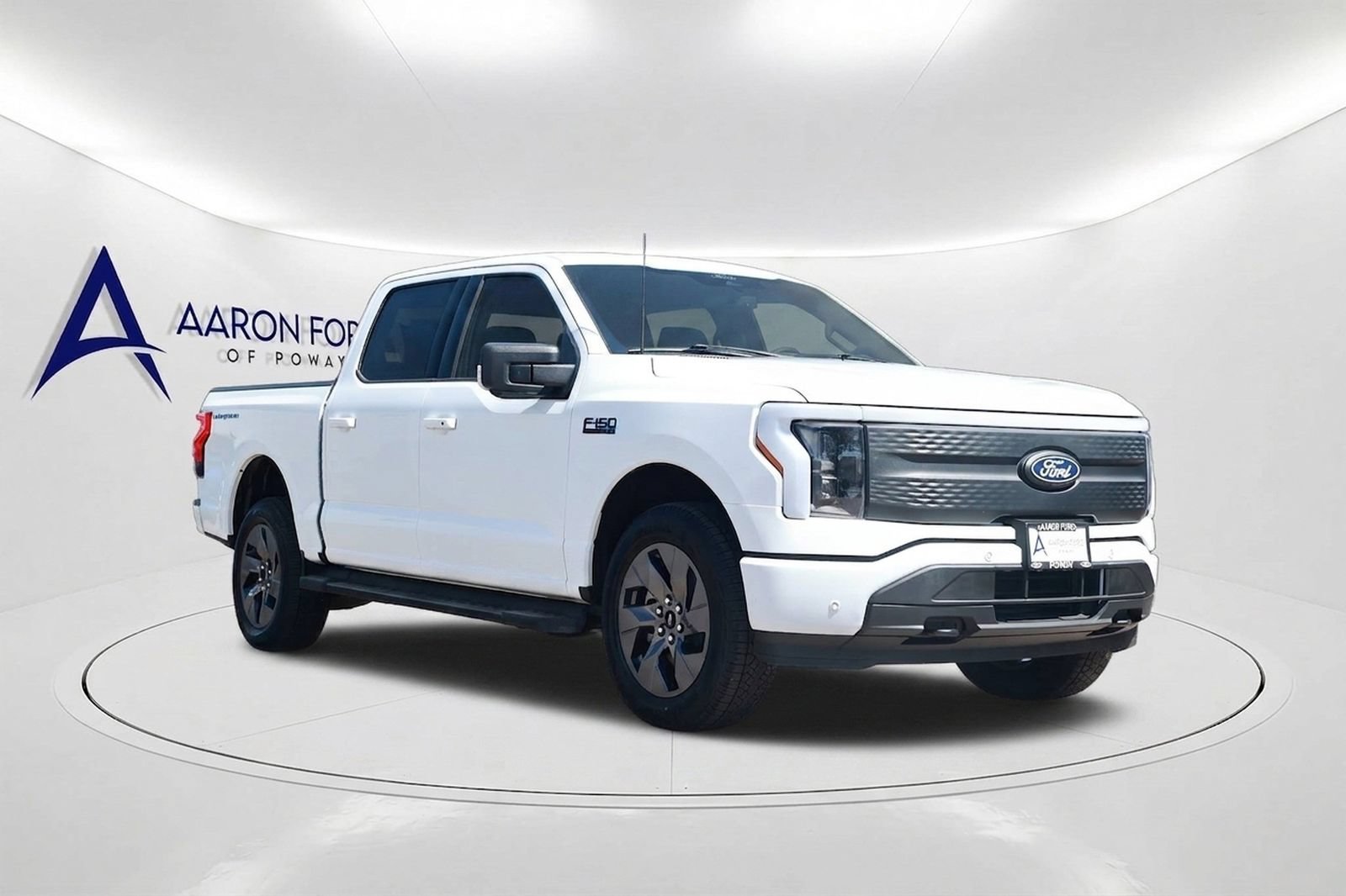Used 2024 Ford F150 Lightning Flash AWD/4WD image 3