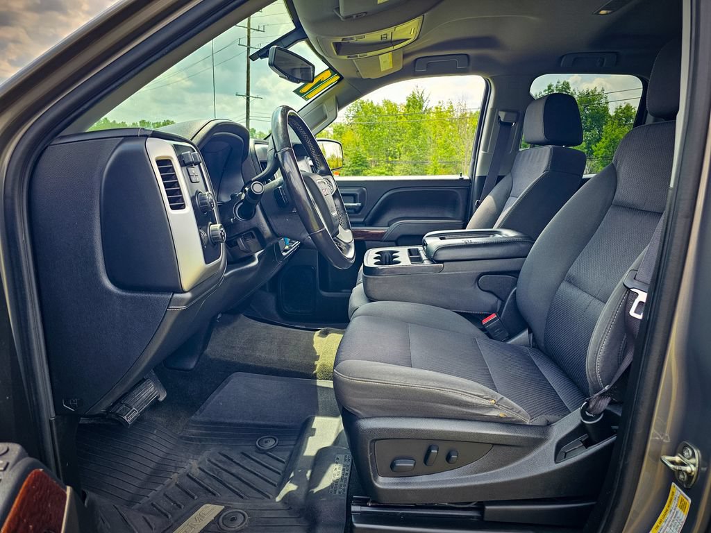 Used 2017 GMC Sierra 1500 SLE w/ SLE Value Package AWD/4WD image 12