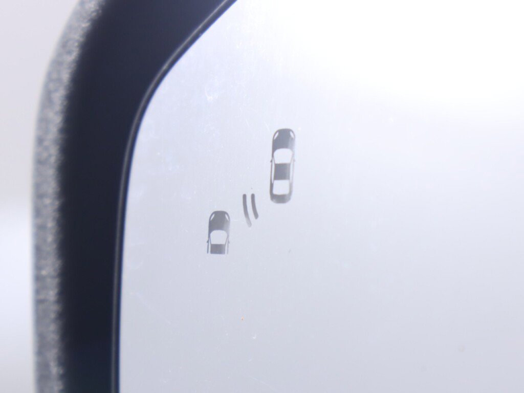 Used 2021 Ford Mustang Mach-E Premium w/ Equipment Group 301A image 32