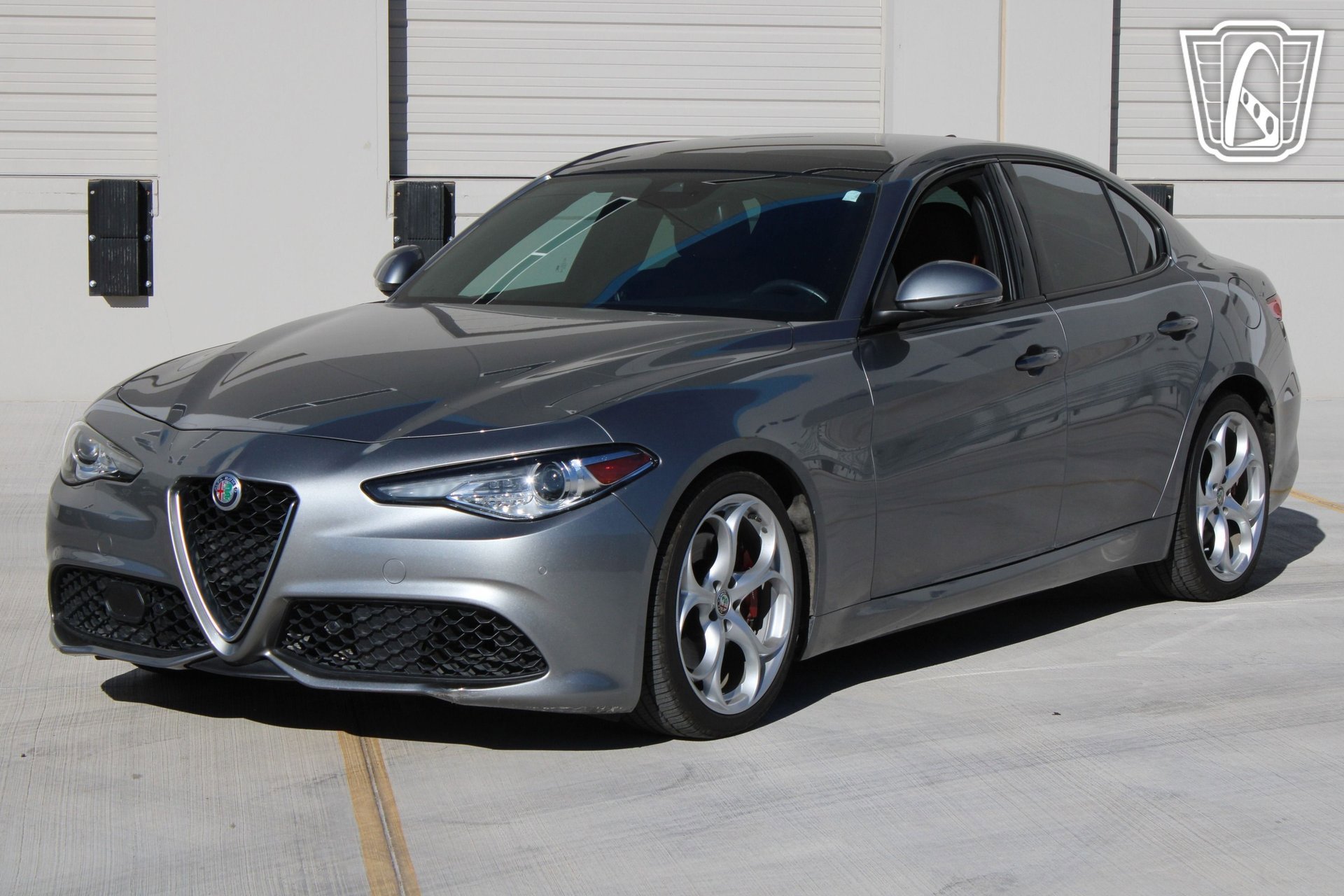 Used 2020 Alfa Romeo Giulia Ti Sport RWD image 2