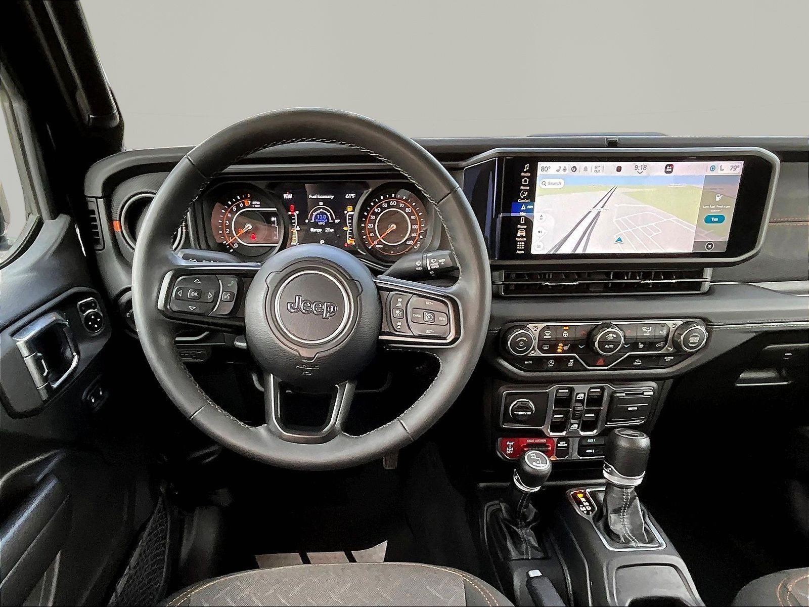 Used 2025 Jeep Gladiator Mojave w/ Convenience Group AWD/4WD image 8