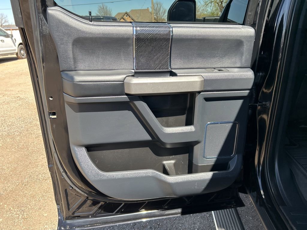 Used 2022 Ford F450 Platinum w/ FX4 Off-Road Package image 42