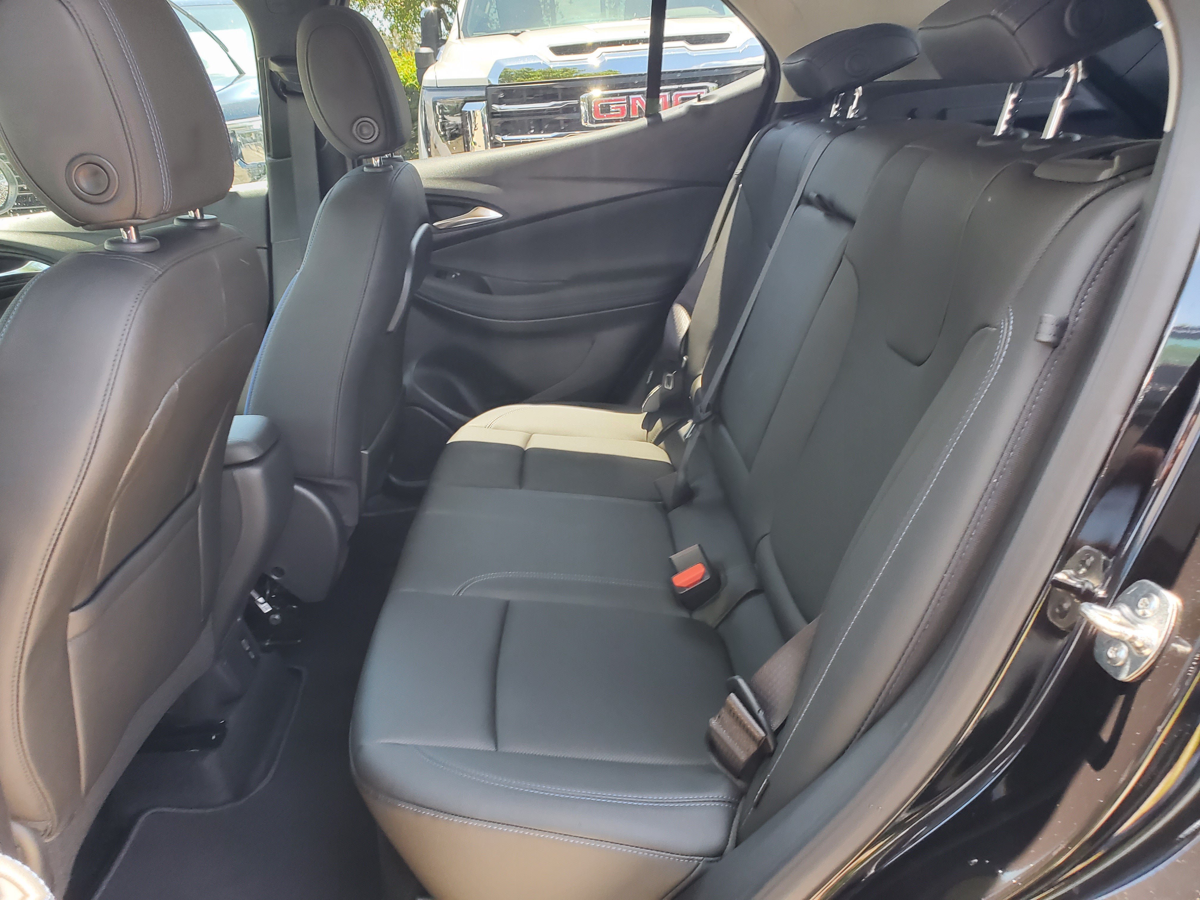 New 2026 Buick Encore GX Sport Touring w/ Advanced Technology Package FWD image 6