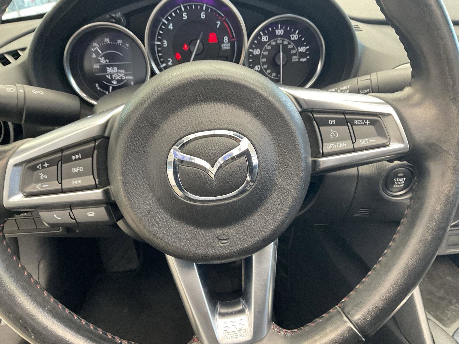 Used 2016 MAZDA MX-5 Miata Sport RWD image 18