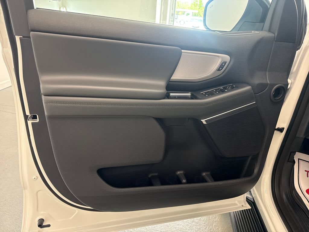 New 2027 Ford Expedition Max Active RWD image 14