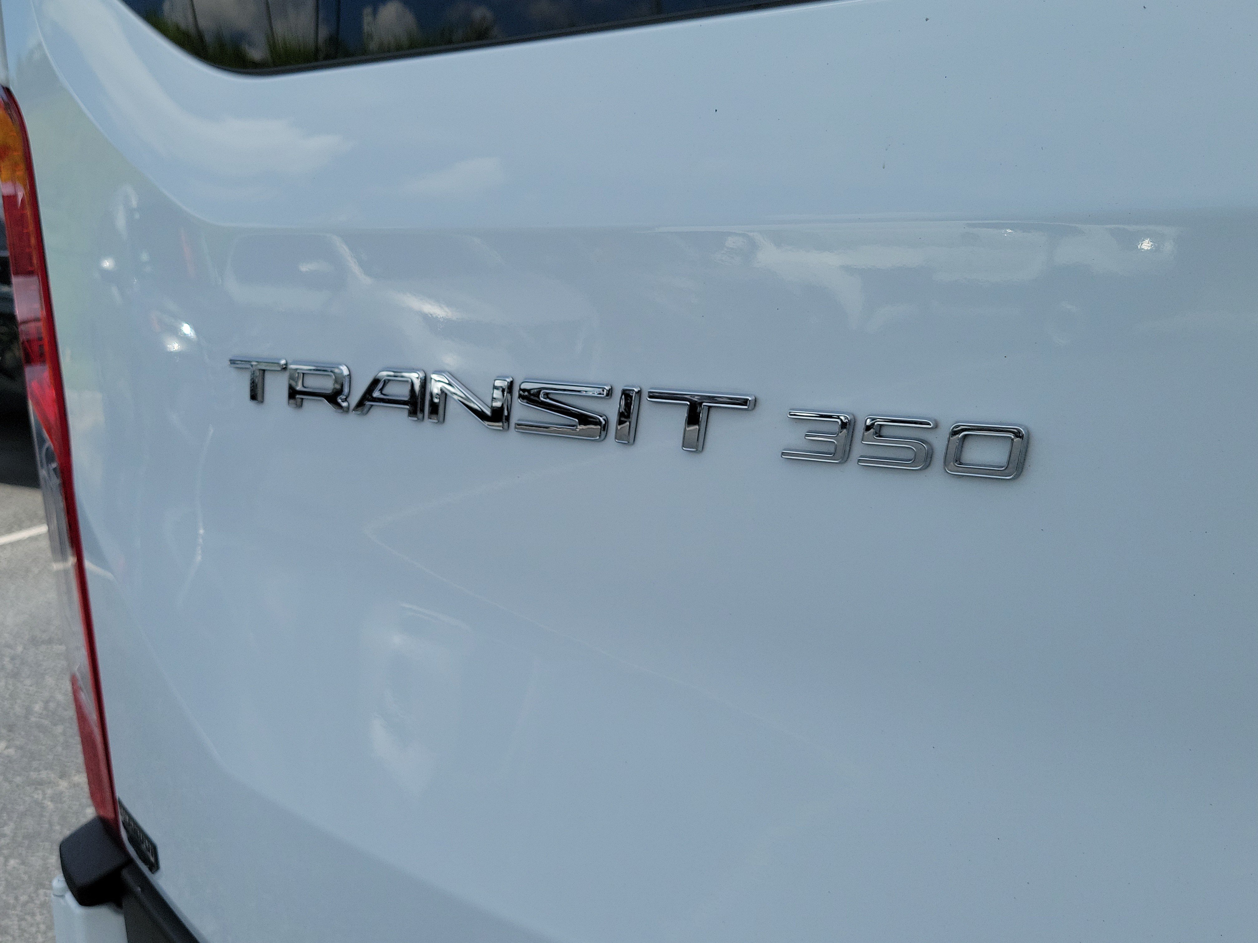 Certified 2024 Ford Transit 350 XL RWD image 9