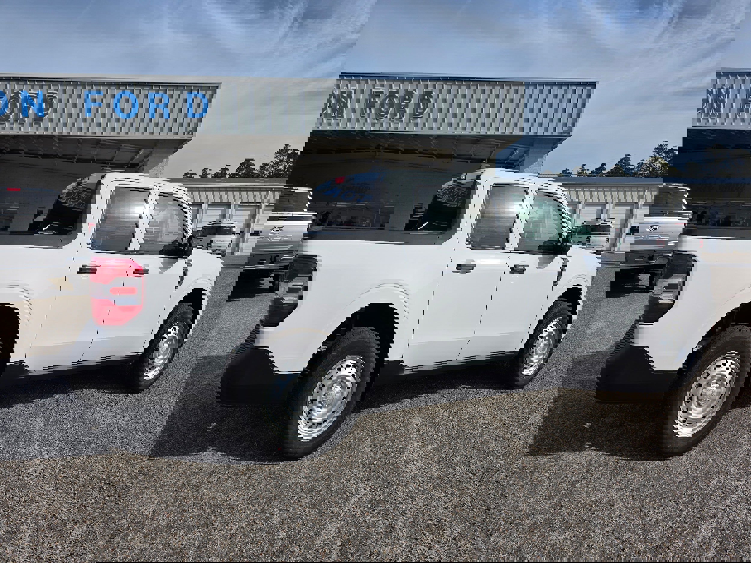 New 2025 Ford Maverick XL w/ 4K Tow Package image 3