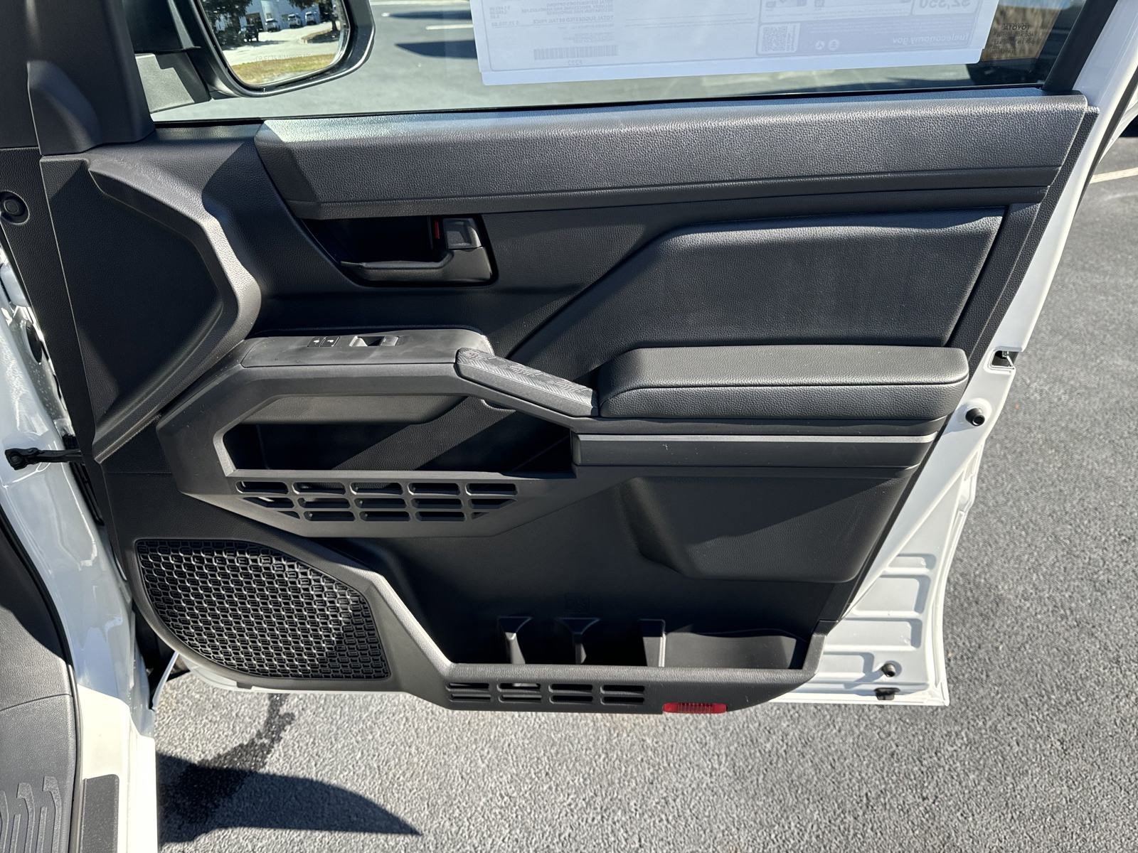 New 2024 Toyota Tacoma SR w/ Towing Package RWD image 28