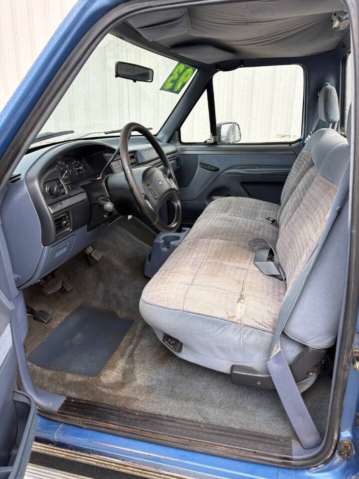 Used 1993 Ford F150 XL RWD image 6