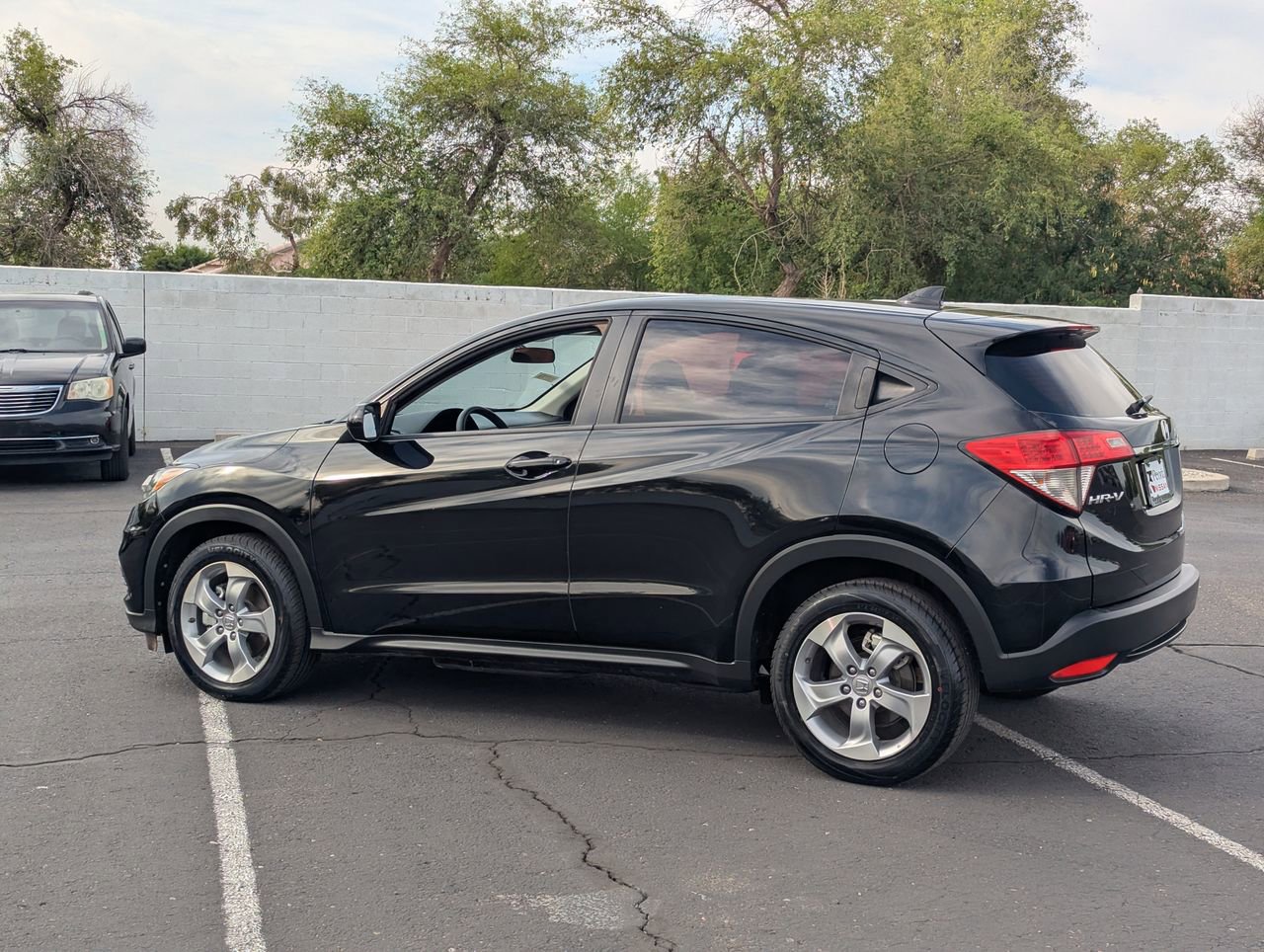 Used 2020 Honda HR-V LX image 4