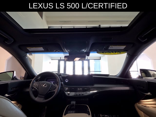 Used 2023 Lexus LS 500 w/ Accessory Package (Z1) RWD image 19