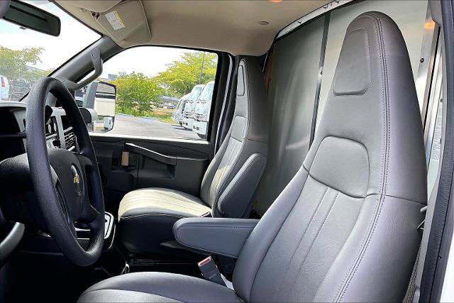 New 2025 Chevrolet Express 3500 w/ Driver Convenience Package RWD image 11