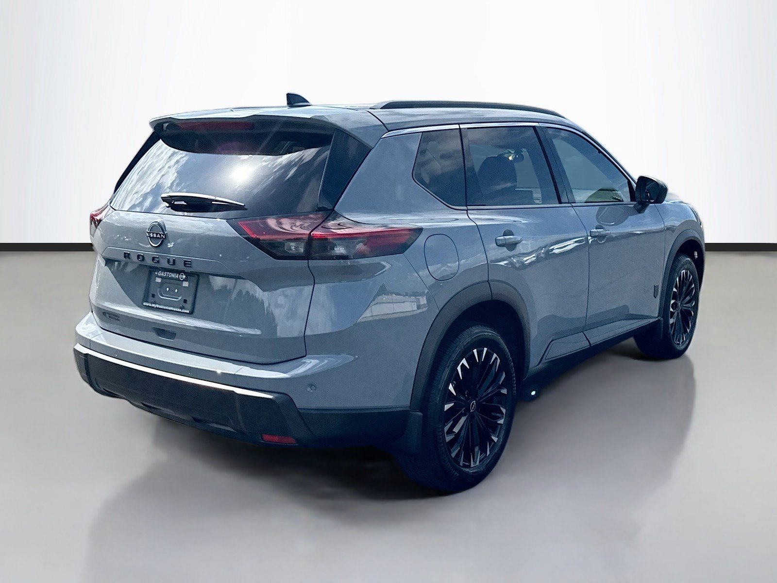Used 2026 Nissan Rogue Dark Armor FWD image 7