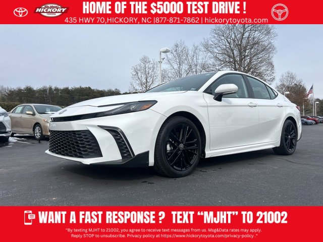 Used 2025 Toyota Camry SE