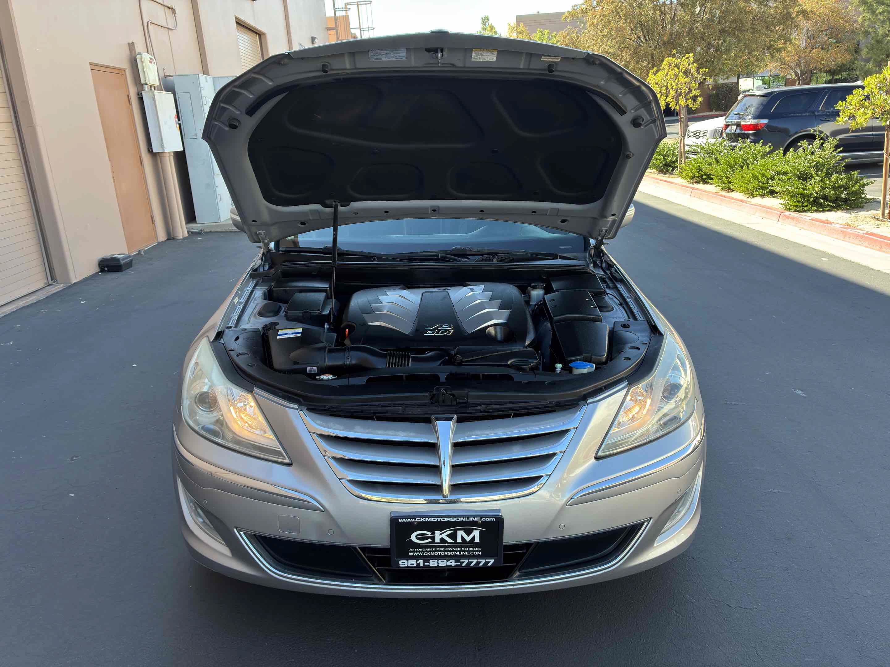 Used 2012 Hyundai Genesis 5.0 RWD image 51