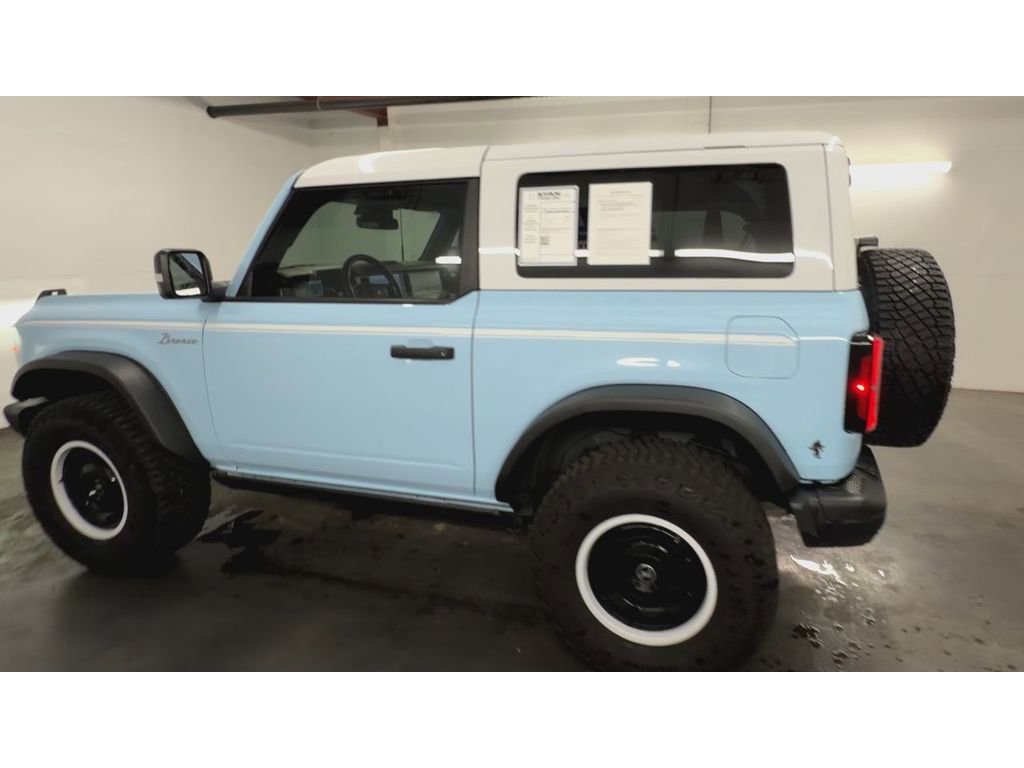 Used 2024 Ford Bronco Heritage Edition AWD/4WD image 6