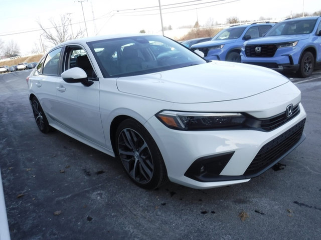 Used 2022 Honda Civic Touring image 6