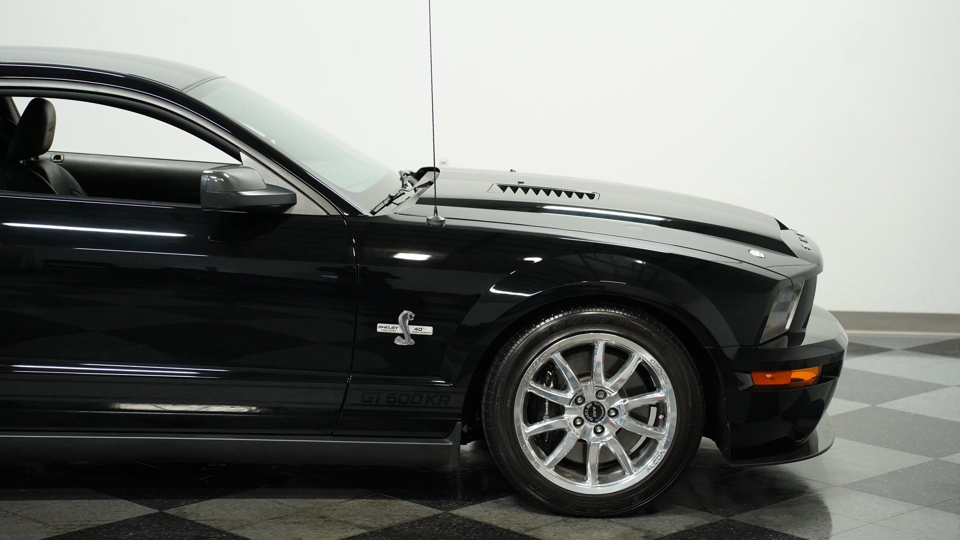 Used 2008 Ford Mustang Shelby GT500 image 27
