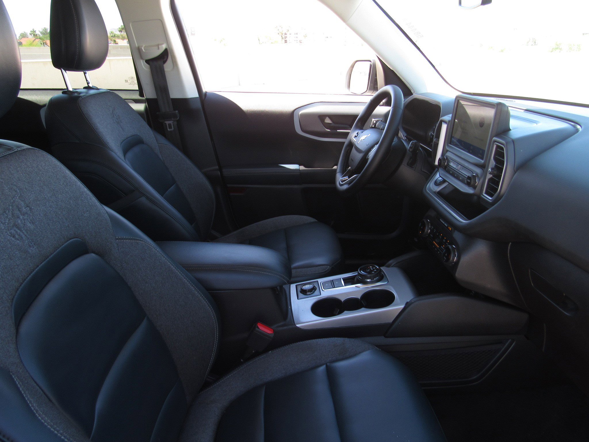 Used 2024 Ford Bronco Sport Outer Banks image 8