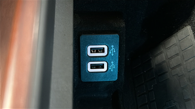 Used 2018 Lincoln Navigator Select AWD/4WD image 32