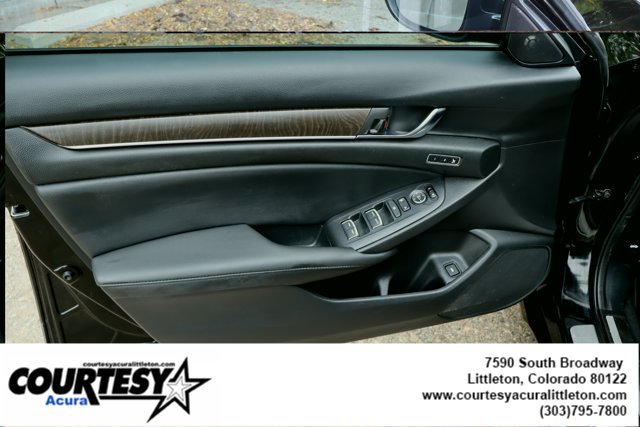 Used 2020 Honda Accord Touring image 23