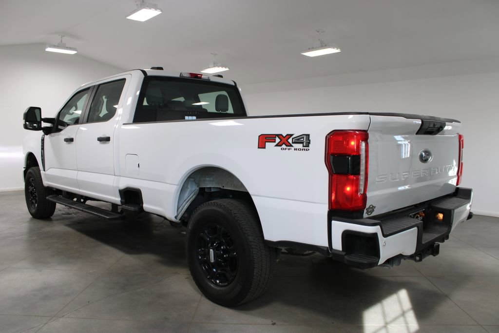 Used 2024 Ford F250 XL w/ STX Appearance Package AWD/4WD image 7