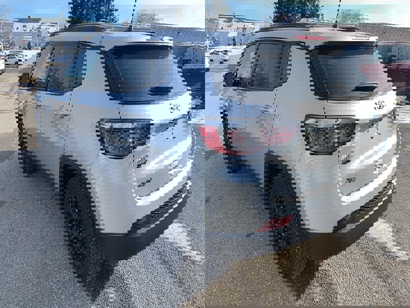 New 2026 Jeep Compass Latitude image 7