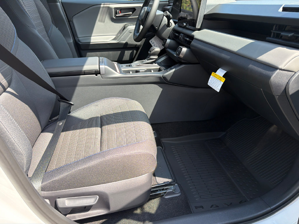 New 2026 Toyota RAV4 SE w/ Convenience Package AWD/4WD image 11