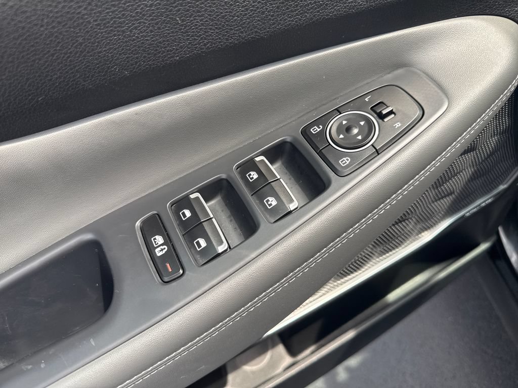 Certified 2023 Hyundai Santa Fe SEL w/ Premium Package AWD/4WD image 10