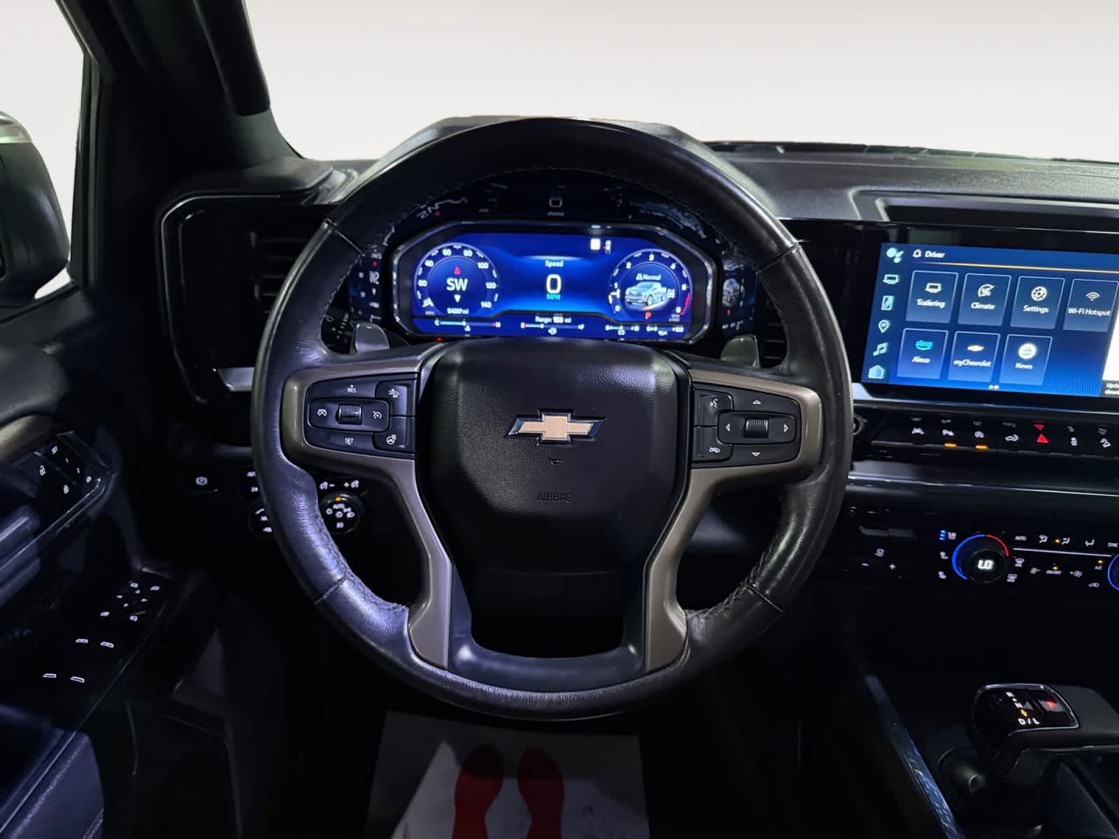 Used 2023 Chevrolet Silverado 1500 High Country w/ Z71 Off-Road Package AWD/4WD image 19