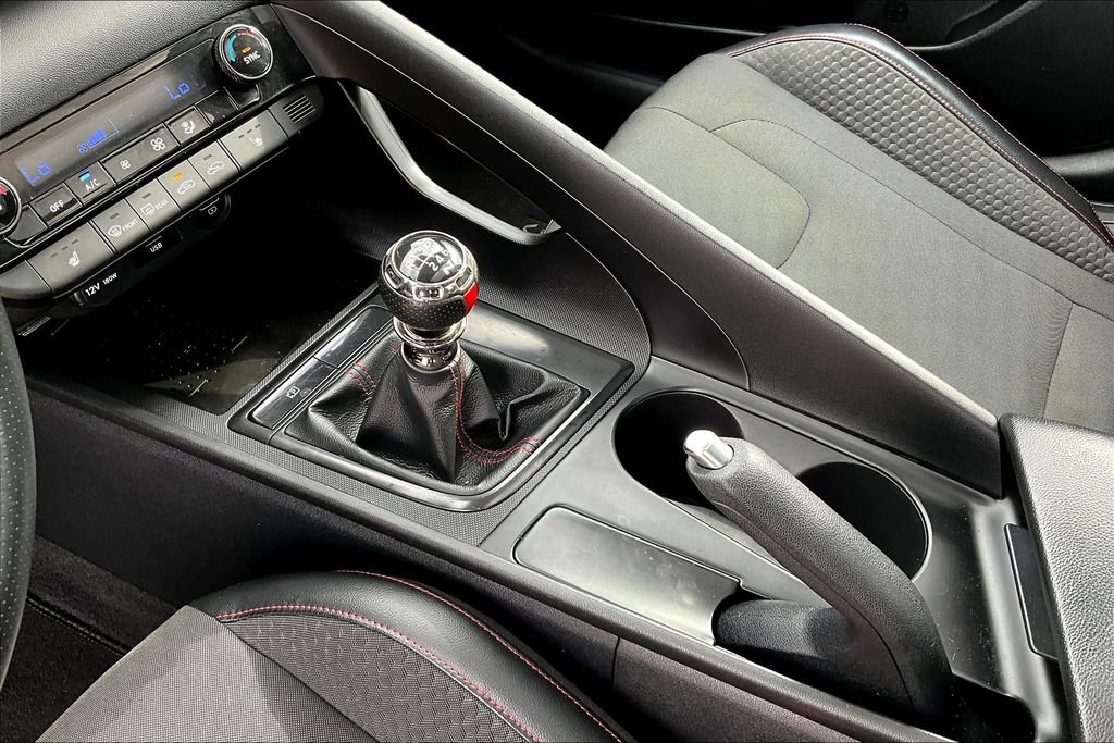 Used 2022 Hyundai Elantra N Line image 17