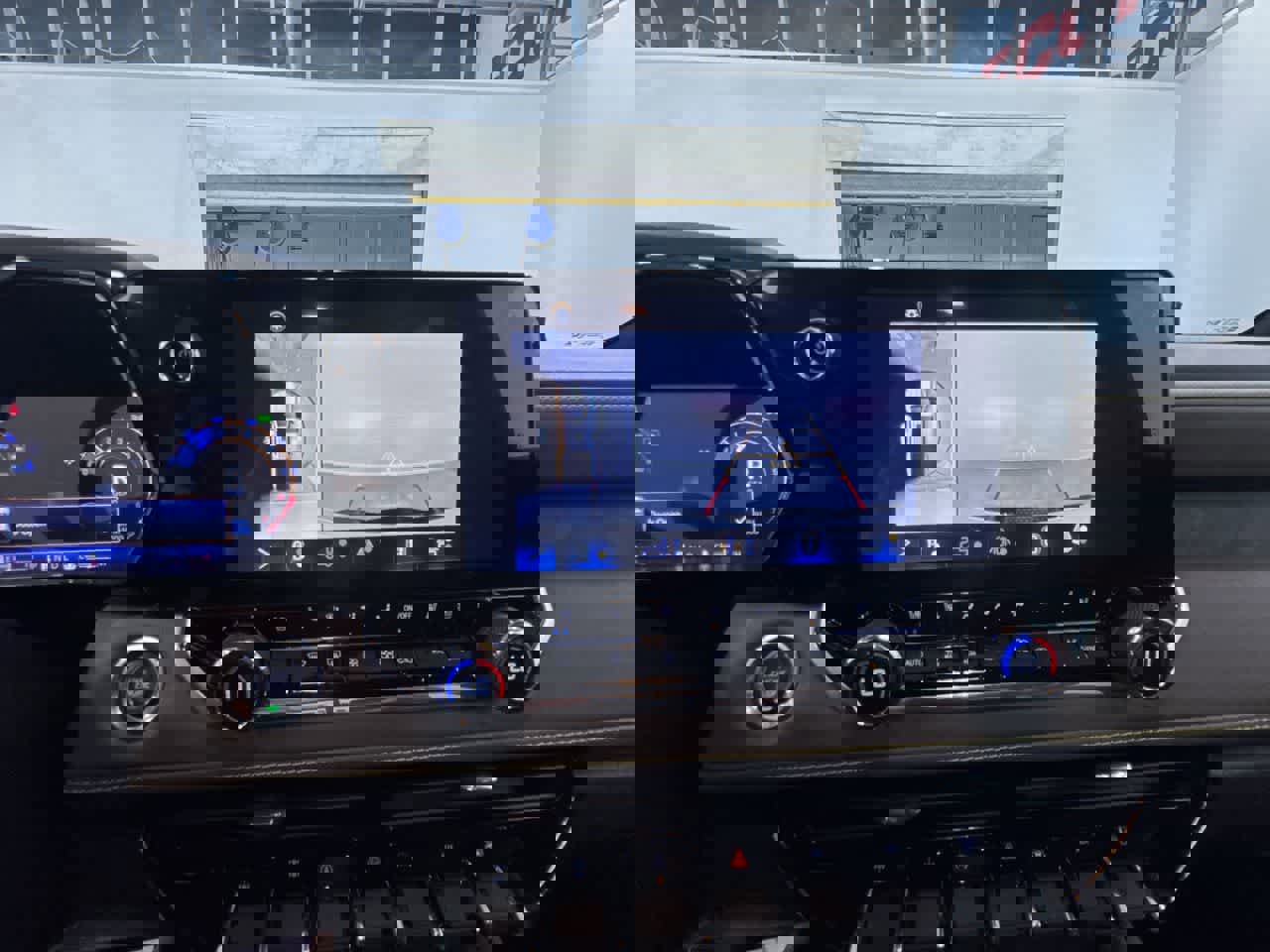 Used 2024 Chevrolet Colorado ZR2 w/ ZR2 Convenience Package III image 28