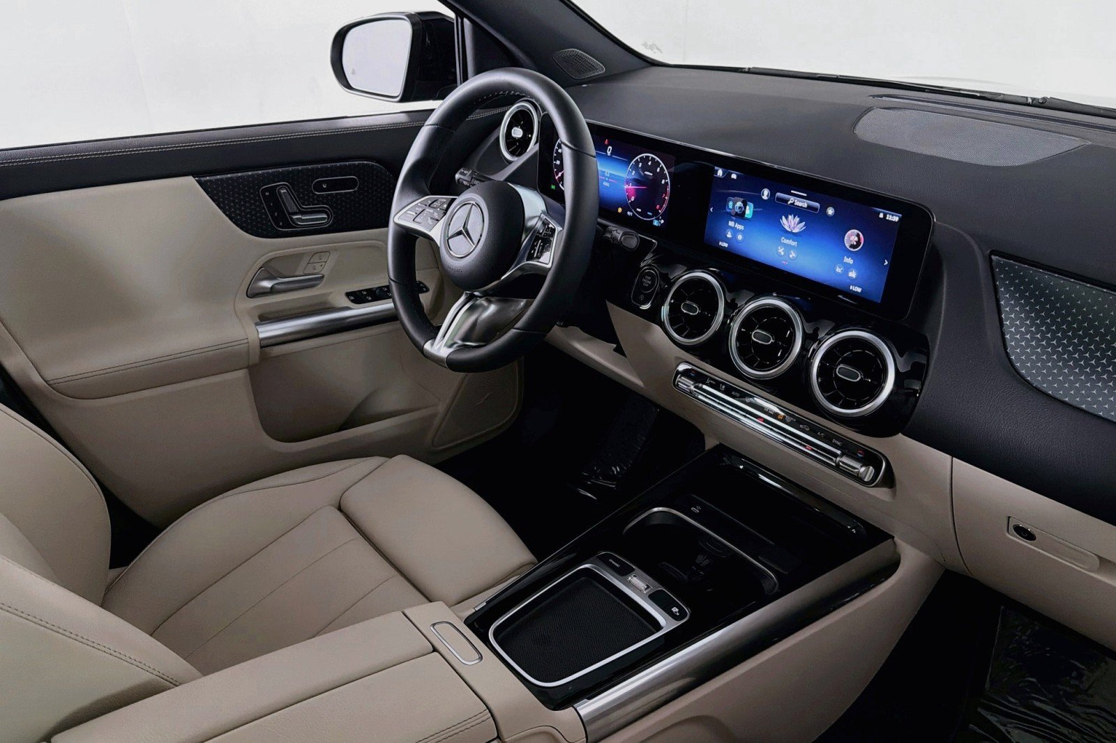 Certified 2026 Mercedes-Benz GLA 250 image 17
