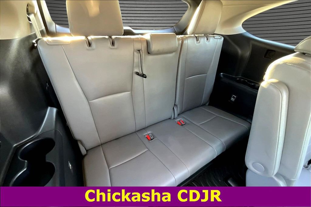 Used 2022 Toyota Highlander XLE image 24